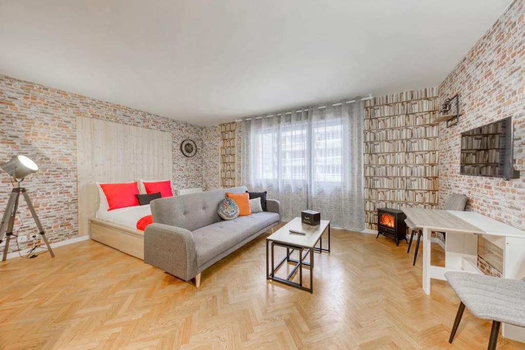Magnifique Studio La Villette Avec Parking أوبارفيلييه المظهر الخارجي الصورة